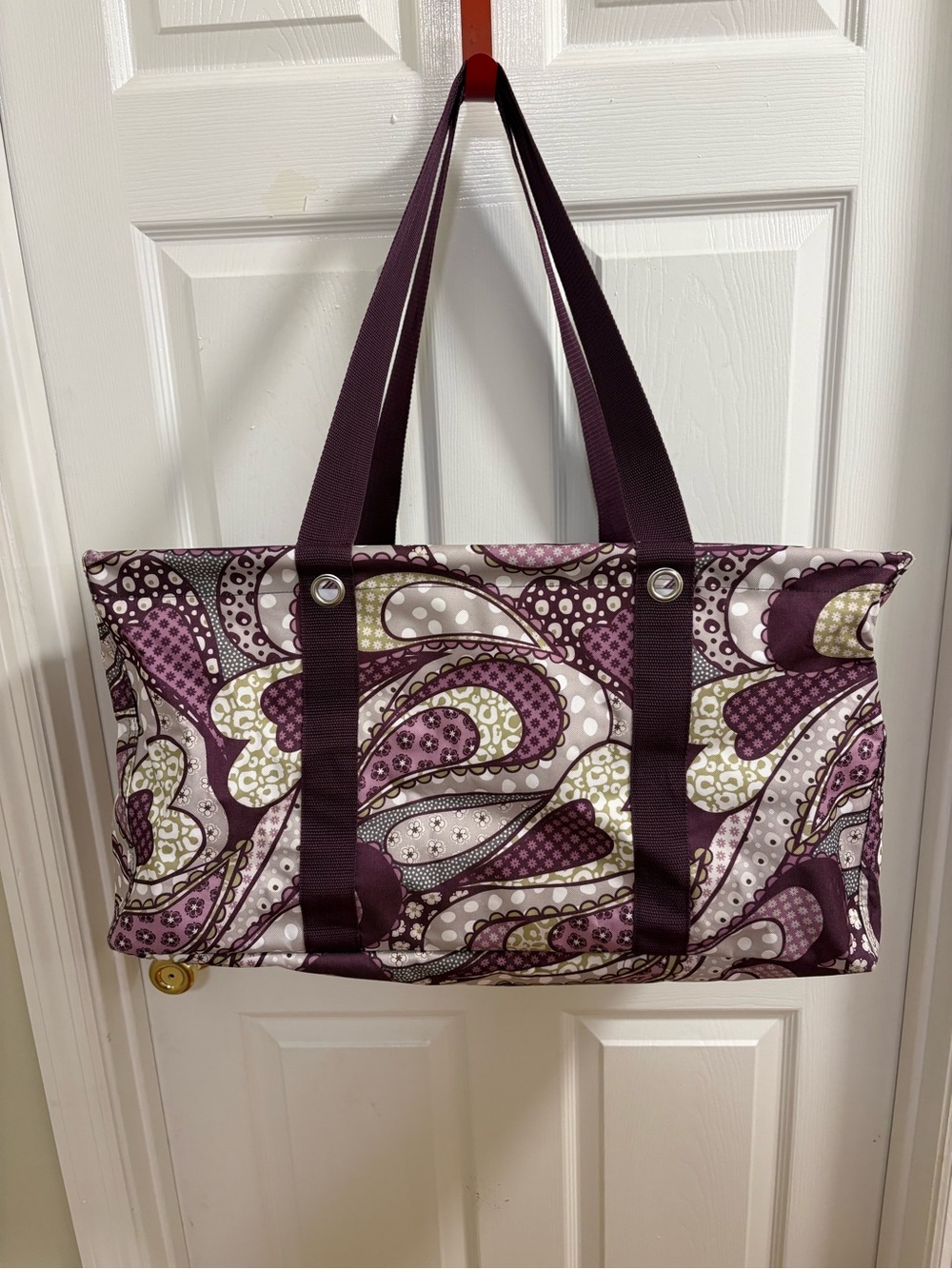 Thirty-one large utility tote in purple paisley pattern